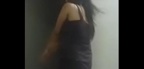  my punjabi bitch girlfriend doing hot exotic dance